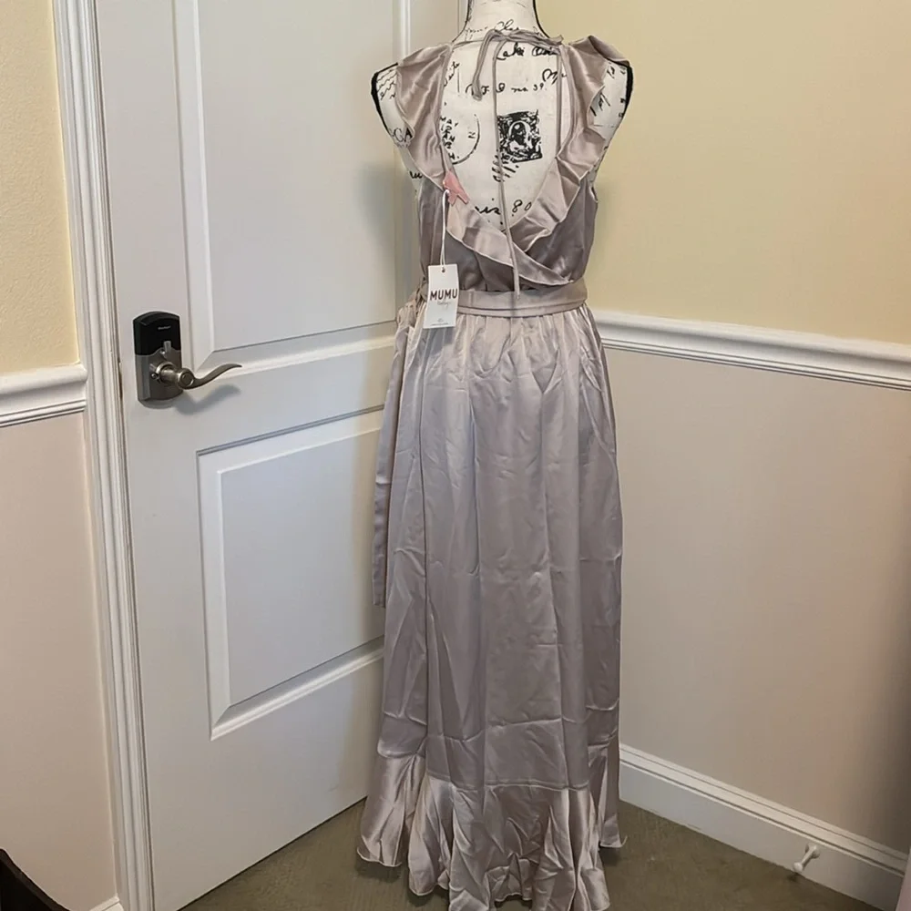 NWT SHOW ME YOUR MUMU Elegant Silver Samantha grey Ruffle Wrap Dress